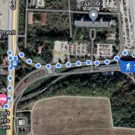 奥托佩尼Beside Airport公寓 外观 照片